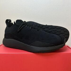 NIB LANE EIGHT TRAINER AD 2 W IN BLACK
